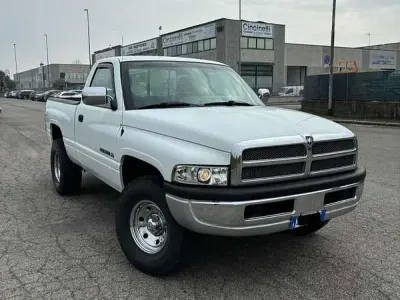 Usata Dodge Ram 223 CV (164 kW) 1996 Bianco Pick-up