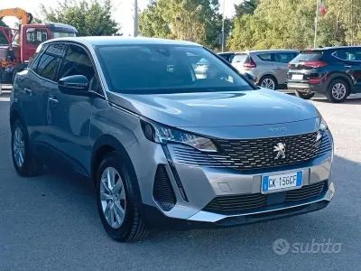 Usata Peugeot 3008 Active 131 CV (96 kW) 2022 Grigio SUV