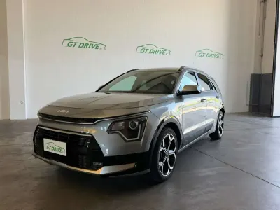 Usata Kia Niro 105 CV (77 kW) 2022 Argento metallizzato SUV