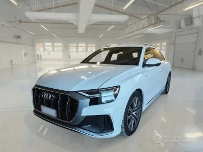 Usata Audi Q8 Sport 231 CV (169 kW) 2023 Bianco SUV