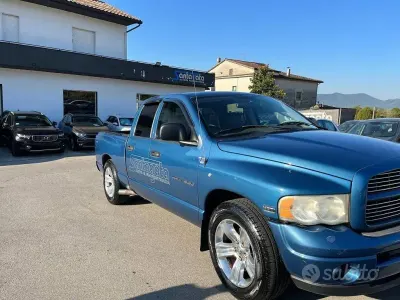 Usata Dodge Ram 345 CV (253 kW) 2003 Bluazzurro Pick-up