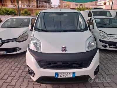 Usata Fiat Qubo Lounge 95 CV (69 kW) 2019 Bianco Monovolume