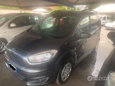 usata Ford Tourneo Courier 