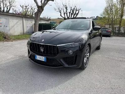 Begagnad Maserati Levante GT 330 HK (242 kW) 2022 Svart SUV