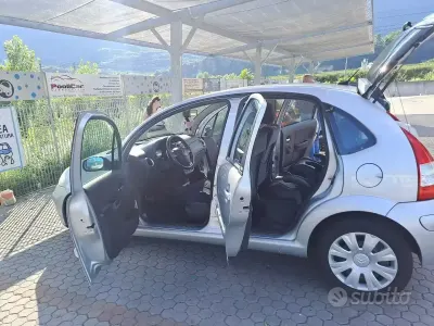 Usata Citroën C3 73 CV (53 kW) 2006 Grigio Berlina