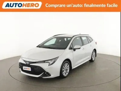 Usata Toyota Corolla Active 97 CV (71 kW) 2023 Bianco Station wagon