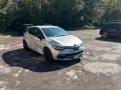 Usata Renault Clio IV R.S. 200 CV (147 kW) 2014 Berlina