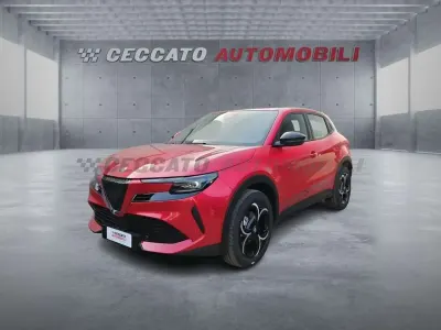 Nuova Alfa Romeo GT Junior 145 CV (106 kW) 2026 Rosso SUV