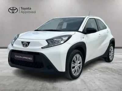 Usata Toyota Aygo X Active 72 CV (52 kW) 2023 Super white SUV