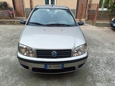 Usata Fiat Punto 2004 Grigio Utilitaria