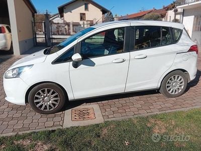 Usata Ford B-MAX Business Edition 75 CV (55 kW) 2016 Bianco Monovolume