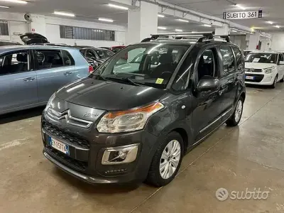 Occasion Citroën C3 Picasso 92 ch (67 kW) 2015 Gris Monospace