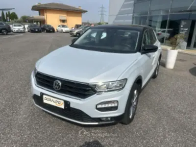 Usata VW T-Roc 116 CV (85 kW) 2019 Bianco SUV