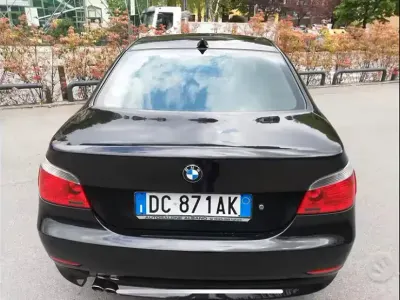 Usata BMW 520 170 CV (125 kW) 2006 Nero Berlina