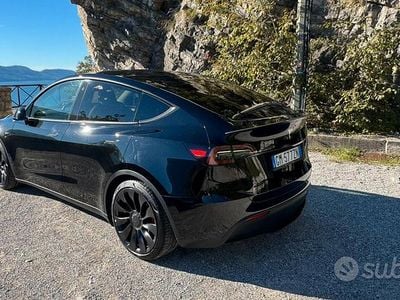 Usata Tesla Model Y Performance 392 kW (534 CV) 2023 Nero SUV