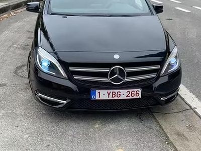 Usata Mercedes E250 2009 Grigio Berlina