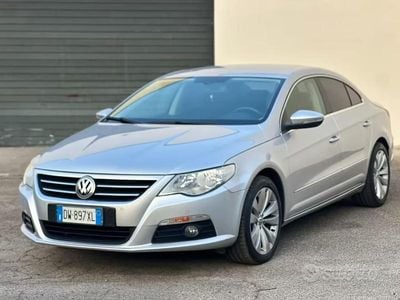 Usata VW Passat 160 CV (117 kW) 2009 Grigio Berlina