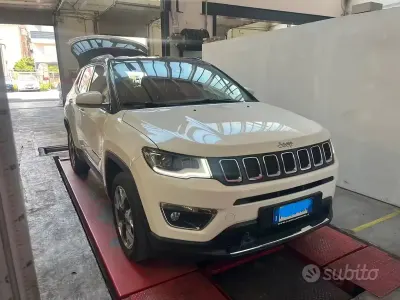 Usata Jeep Compass Limited 170 CV (125 kW) 2019 Bianco SUV
