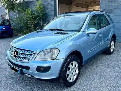 Usata Mercedes ML280 190 CV (139 kW) 2009 Grigio SUV