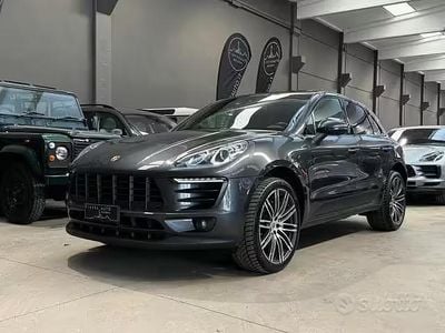 Usata Porsche Macan 250 CV (183 kW) 2017 Grigio metallizzato SUV