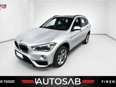 Usata BMW X1 Comfort Edition 140 CV (102 kW) 2019 Argento SUV