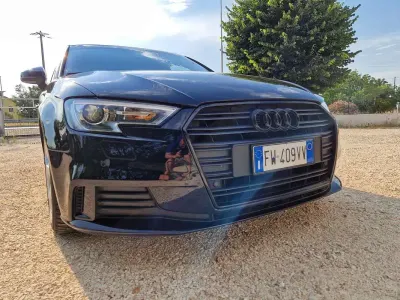 Usata Audi A3 Ambiente 116 CV (85 kW) 2019 Nero Berlina
