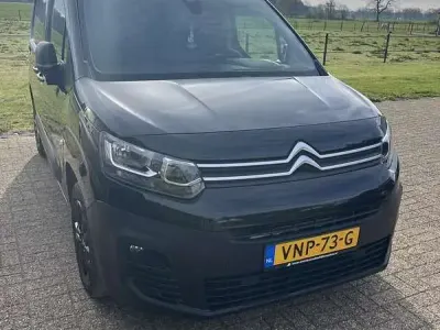 Usata Citroën Berlingo Feel 102 CV (75 kW) 2021 Monovolume
