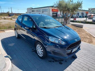 usata Ford Fiesta 1.2 82CV 3 porte Business prezzo tratt