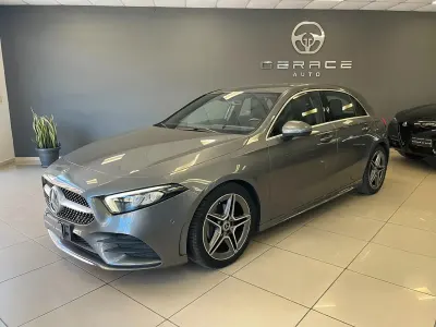 Usata Mercedes 180 Premium 115 CV (84 kW) 2019 Grigio Berlina