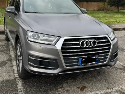 Usata Audi Q7 S-Line 272 CV (200 kW) 2015 Grigio SUV