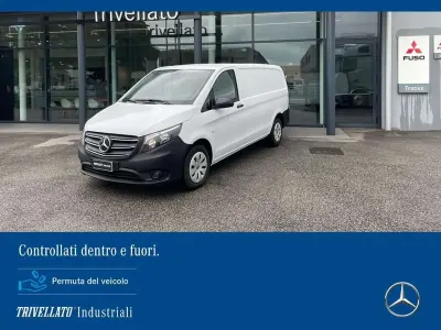 Usata Mercedes Vito 136 CV (100 kW) 2021 Bianco artico Furgone