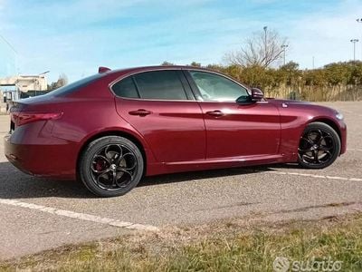 Usata Alfa Romeo Giulia Veloce 160 CV (117 kW) 2018 Rosso Berlina