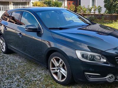 Usata Volvo V60 181 CV (133 kW) 2015 Station wagon