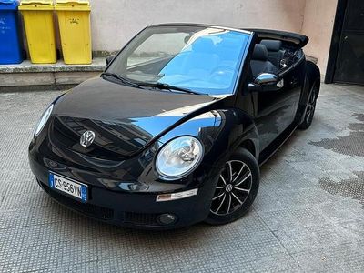 Usata VW New Beetle 105 CV (77 kW) 2007 Nero Utilitaria