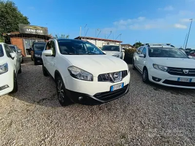 Używany Nissan Qashqai +2 N-TEC 110 KM (80 kW) 2012 Biały SUV