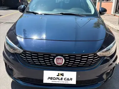 Usata Fiat Tipo Easy 95 CV (69 kW) 2018 Blu Station wagon