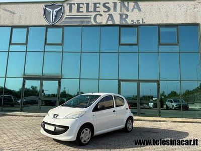 Usata Peugeot 107 68 CV (50 kW) 2009 Bianco(met.) Utilitaria