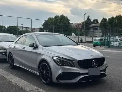 Usata Mercedes CLA200 AMG 136 CV (100 kW) 2018 Grigio Coupé