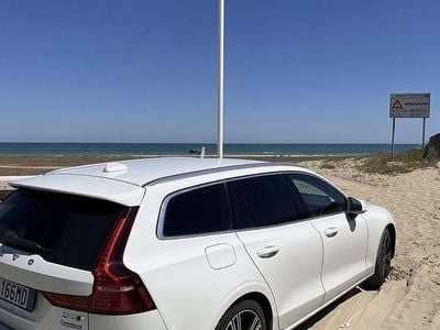 Usata Volvo V60 Business Edition 200 CV (147 kW) 2019 Station wagon