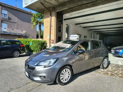 Usata Opel Corsa 90 CV (66 kW) 2019 Grigio Utilitaria