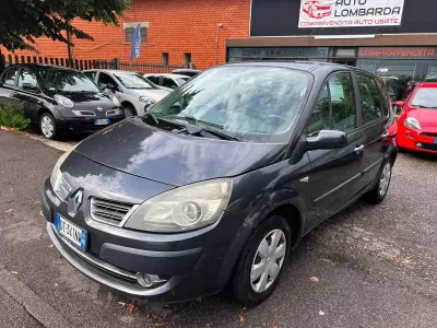 Usata Renault Scénic 105 CV (77 kW) 2009 Grigio Monovolume