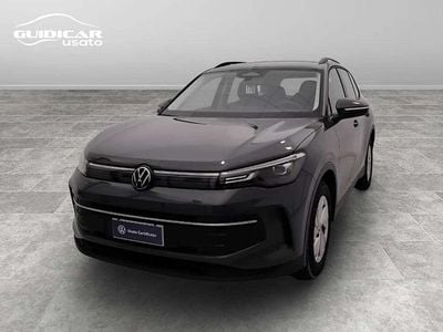 Grigio Usata 2024 VW Tiguan Life SUV | 34.900 € (Buon prezzo)