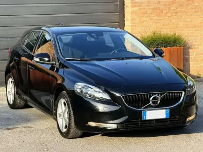 Usata Volvo V40