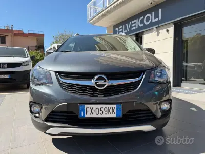 Gebraucht Opel Karl Rocks 75 PS (55 kW) 2019 Grau Kleinwagen