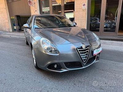 Gebraucht Alfa Romeo Giulietta Distinctive 105 PS (77 kW) 2011 Grau Limousine