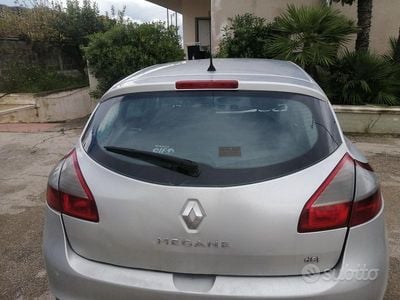 Usata Renault Mégane 110 CV (80 kW) 2010 Grigio Berlina
