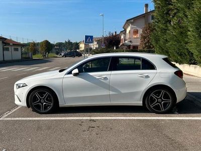 Usata Mercedes A180 136 CV (100 kW) 2019 Bianco Berlina