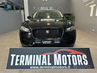 Usata Jaguar F-Pace R-Sport 180 CV (132 kW) 2018 Nero SUV