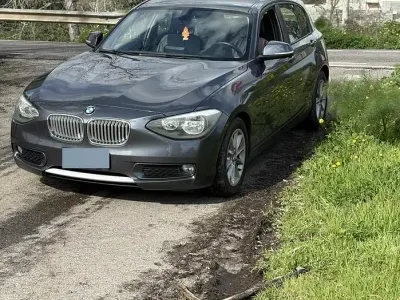 Usata BMW 118 Efficient Dynamics 143 CV (105 kW) 2012 Grigio Utilitaria