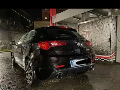 Usata Alfa Romeo Giulietta Business 120 CV (88 kW) 2017 Utilitaria